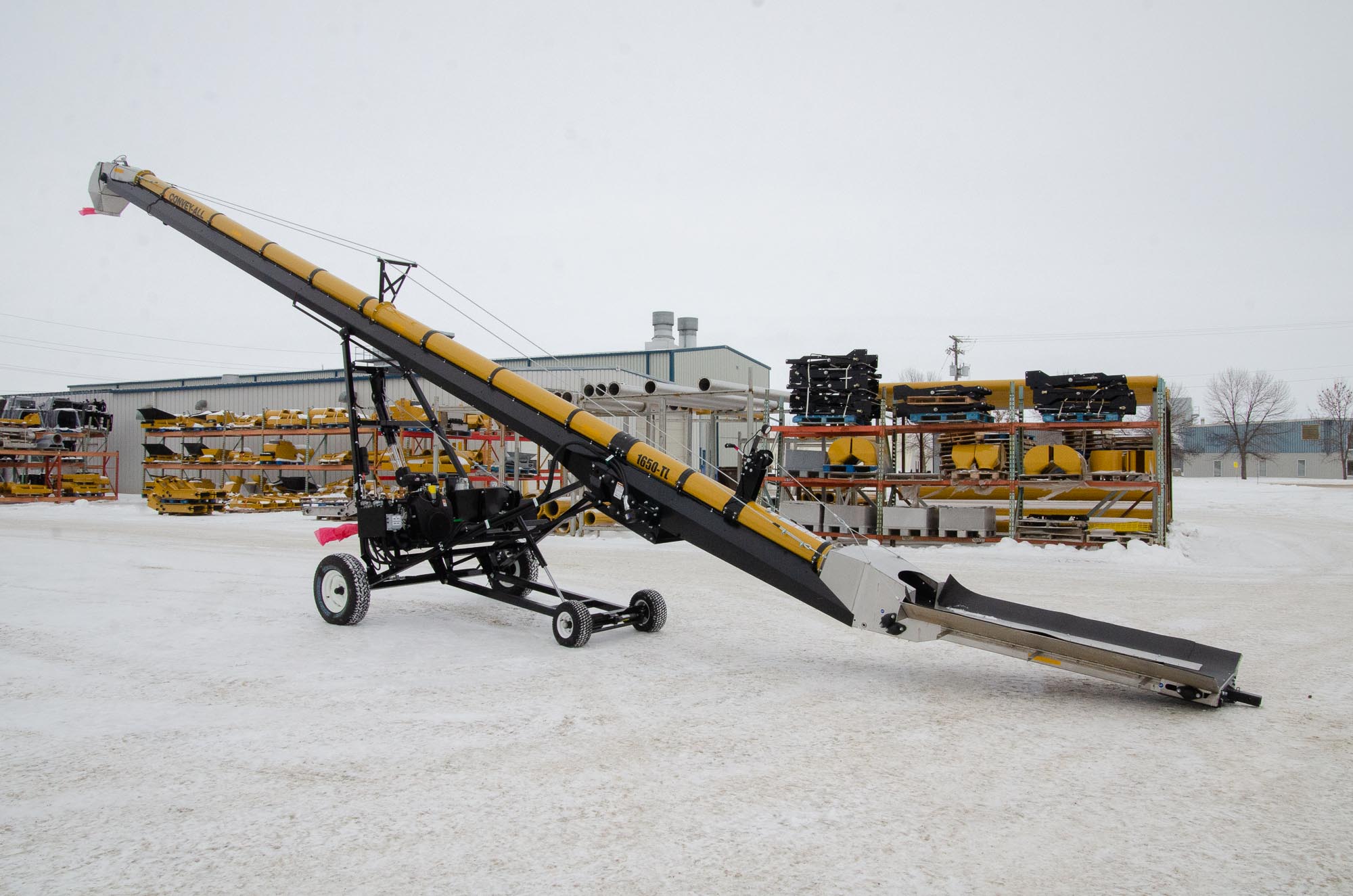 COnvey-All IndustriesIndustrial Truck Load Conveyors